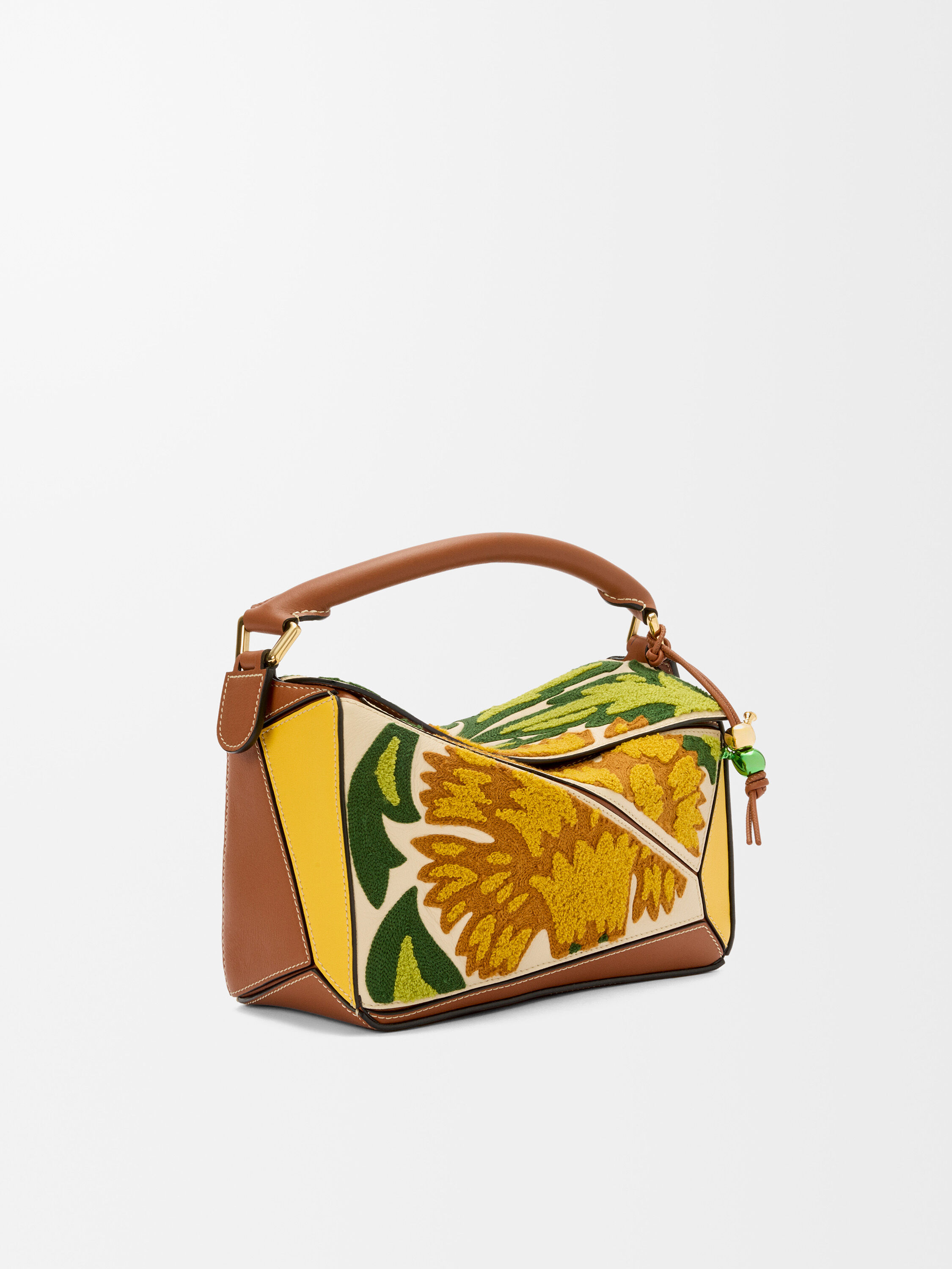 パズルバッグ、10周年 | LOEWE